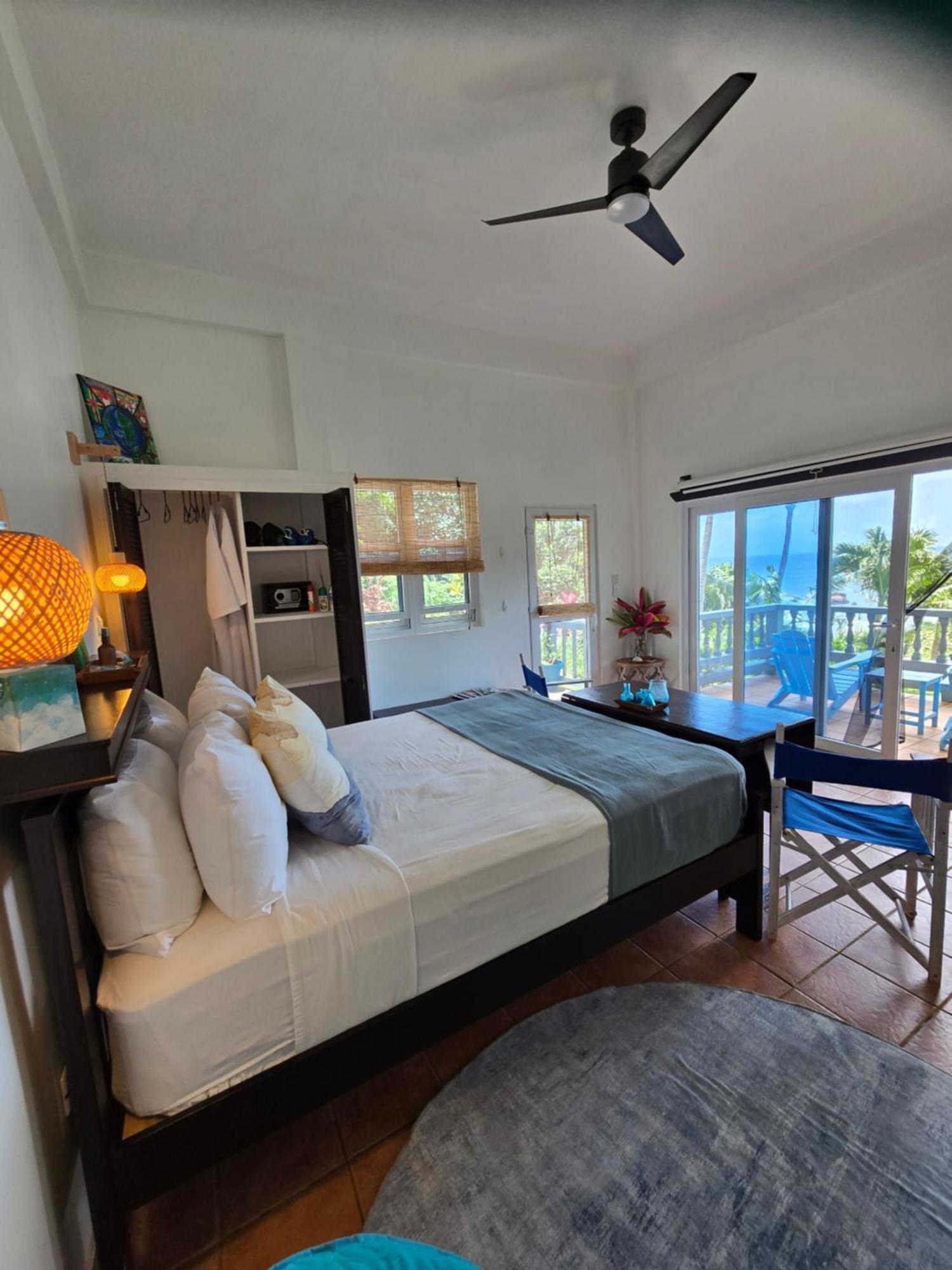 Hodges Bay House Apartment Calibishie Room photo